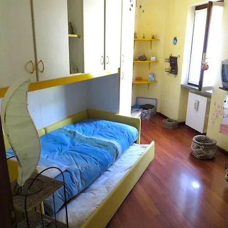 Victoria Daire *
